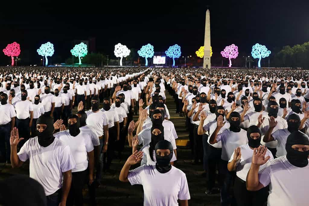 Nicaragua hooded police