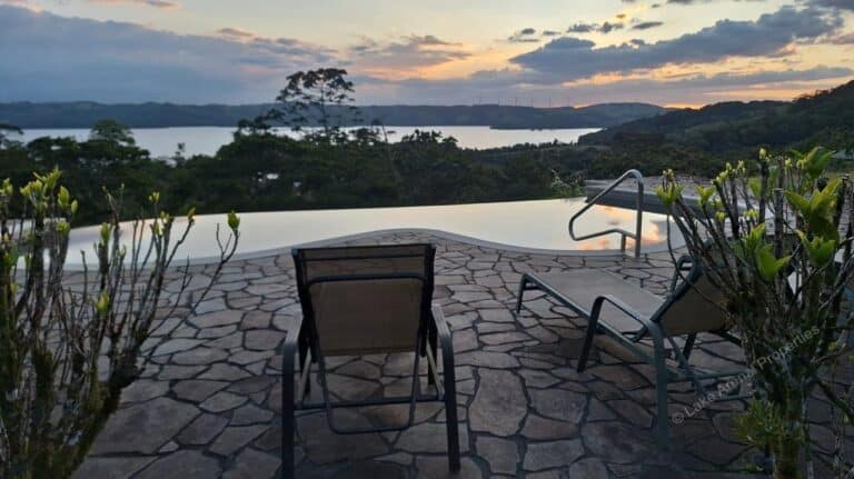 Lake Arenal Properties