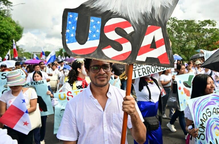 Thousands March in Panama to Oppose U.S. Troop Deal and Copper Mine Project