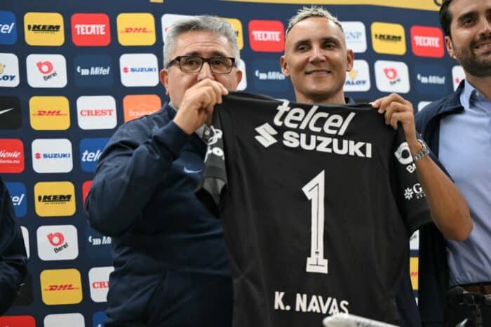 Costa Rica Goalie Keylor Navas joins Pumas