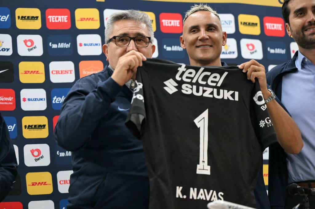 Costa Rica Goalie Keylor Navas joins Pumas