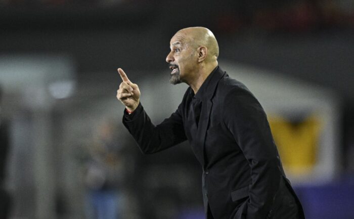 Nicaragua's coach Chilean Marco Antonio Figueroa