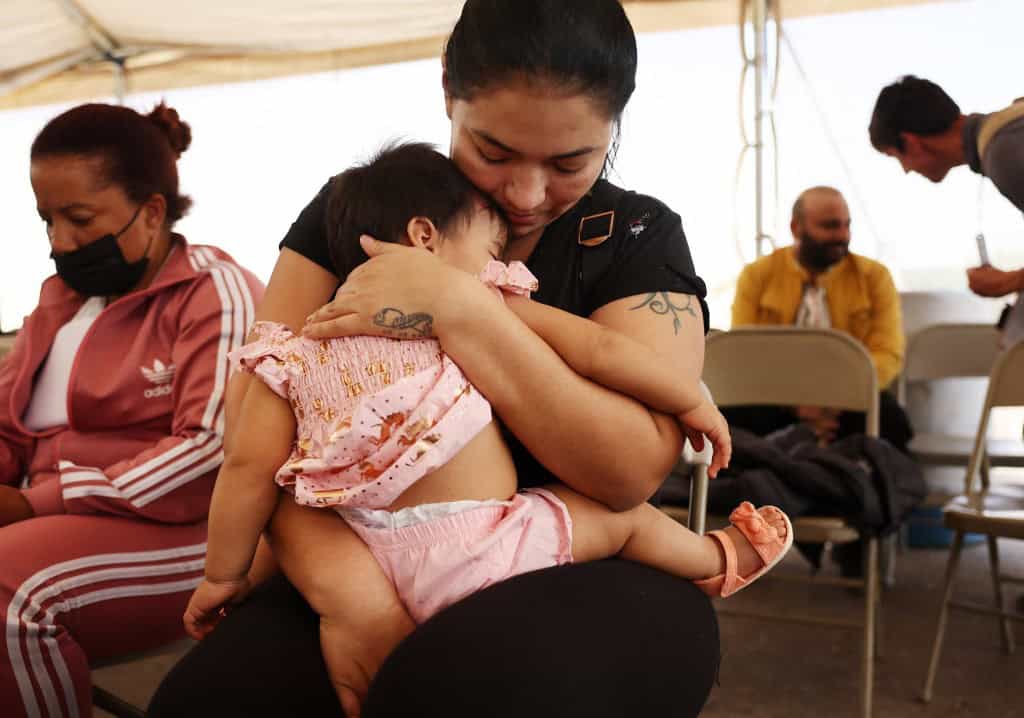 Ecuador, U.S. Deepen Ties With Refugee Deal and Base Talks