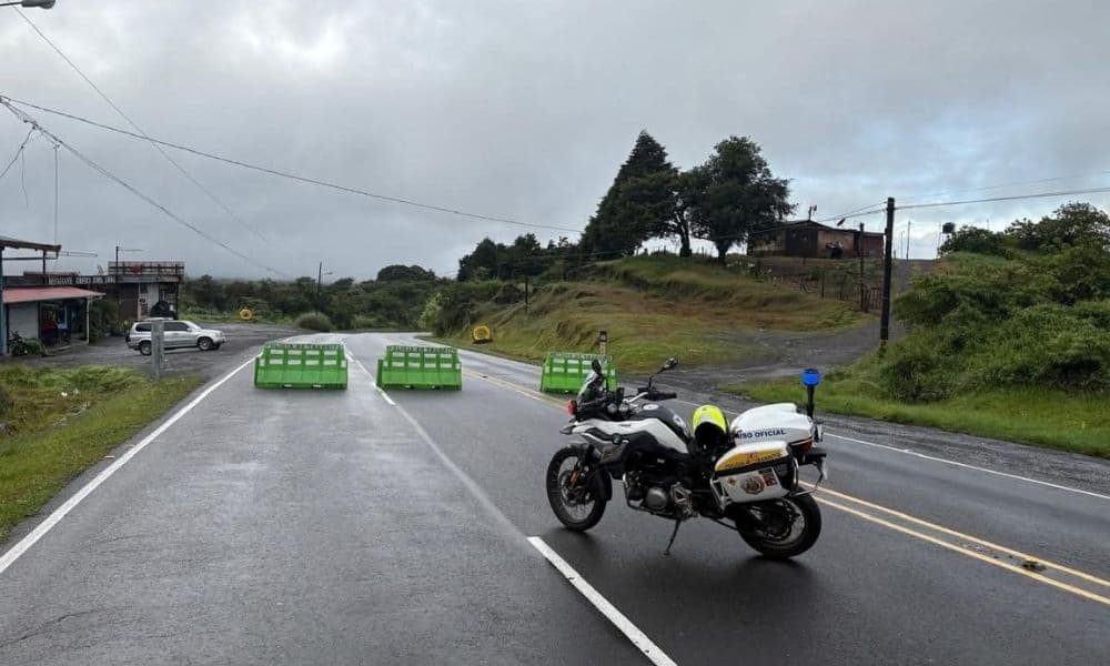 Costa Rica Road Closed Nov 27