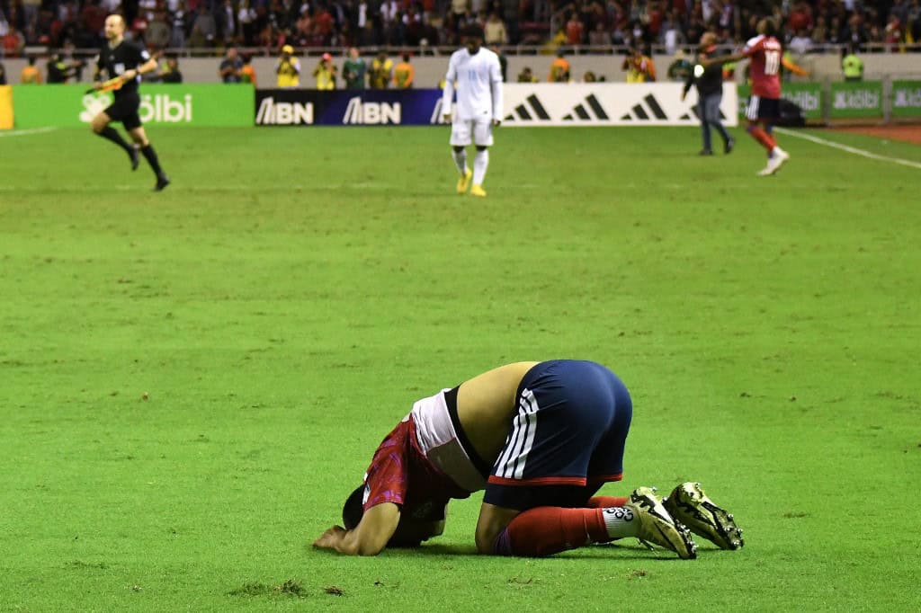 Costa Rica's forward Josimar Alcocer