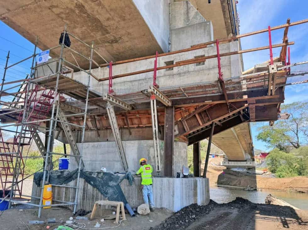 Costa Rica Tarcoles Bridge Repair
