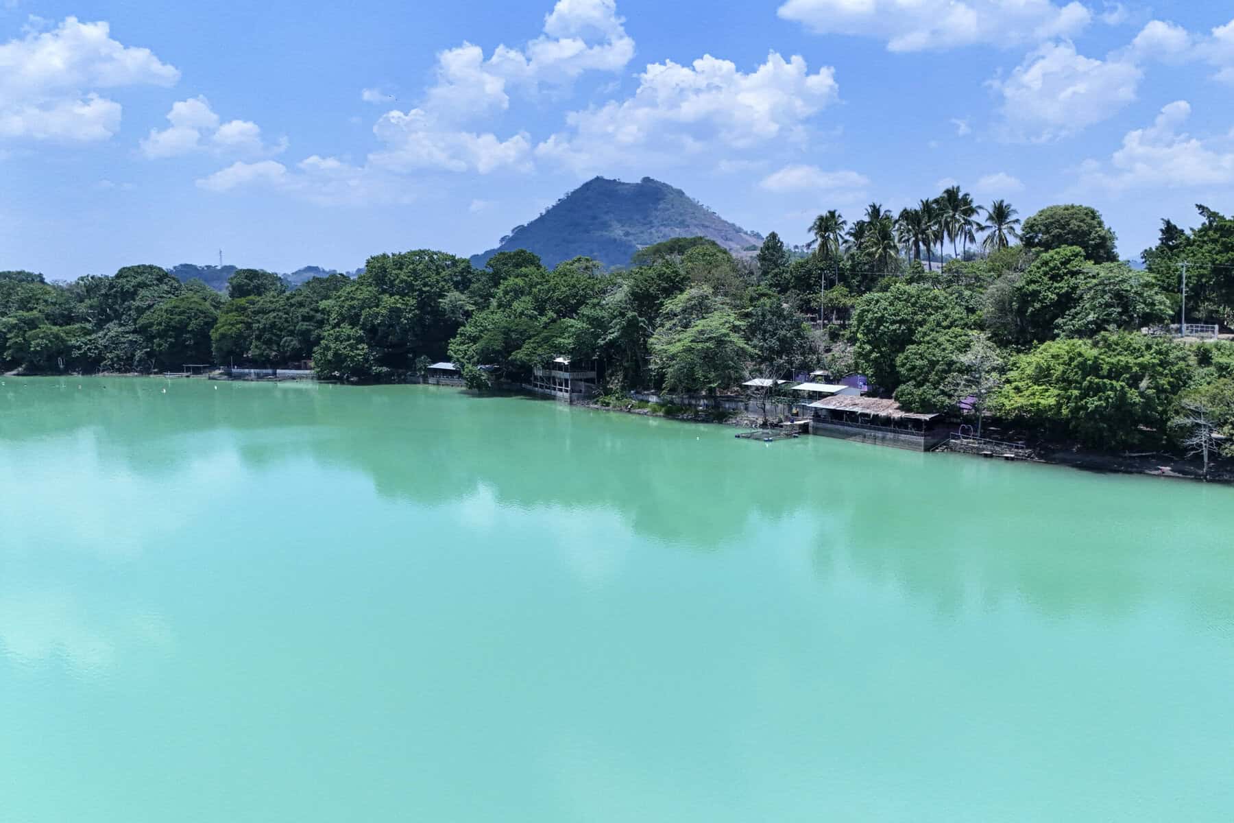 El Salvador Apastepeque Lagoon