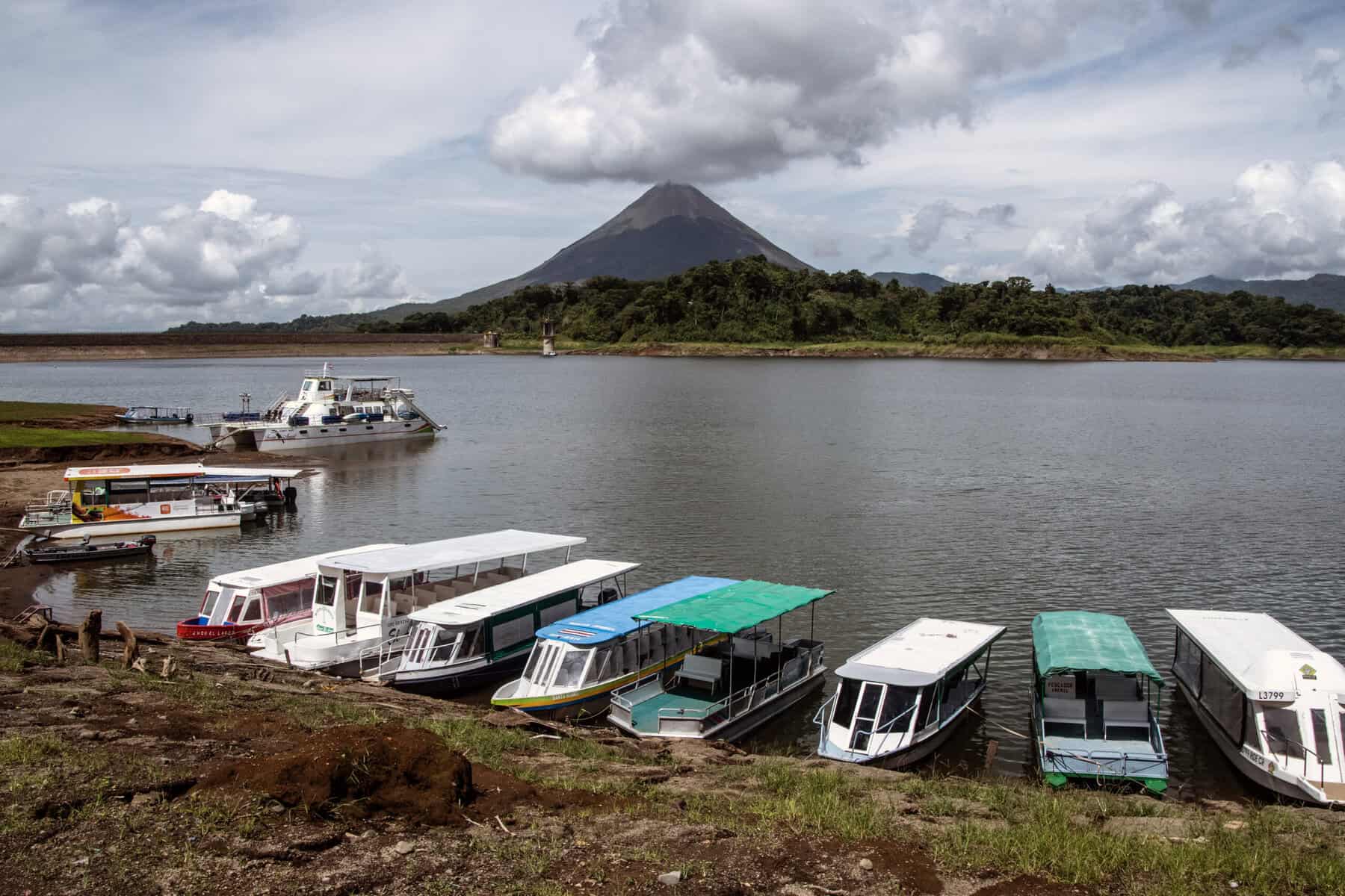 Lake Arenal and Arenal Volcano Costa Rica