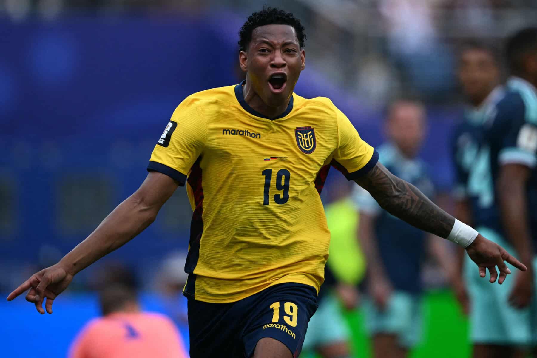 Ecuador's midfielder #19 Gonzalo Plata celebration