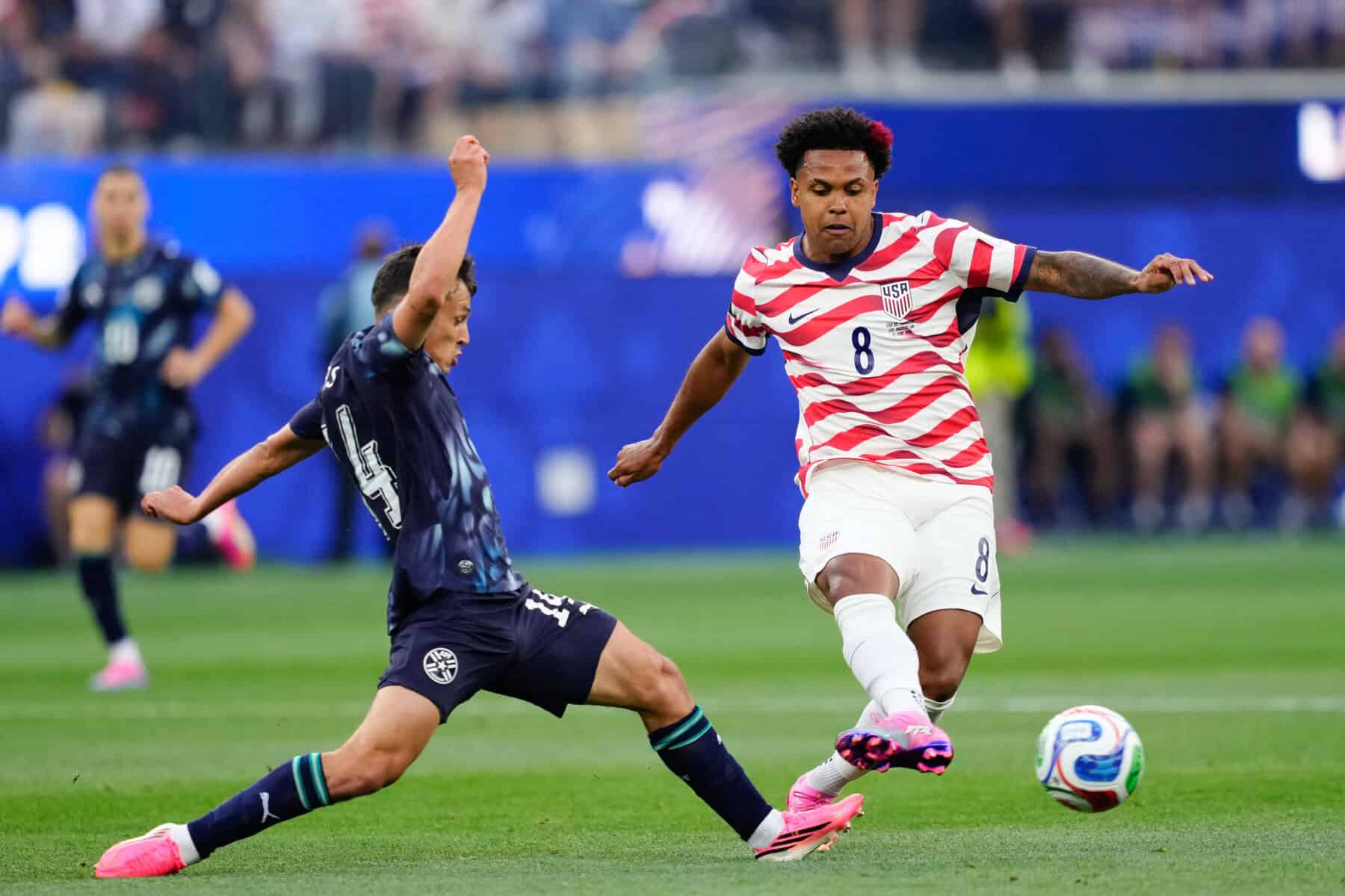 2026 World Cup Weston Mckennie (8) of USA and Andres Cubas of Paragua