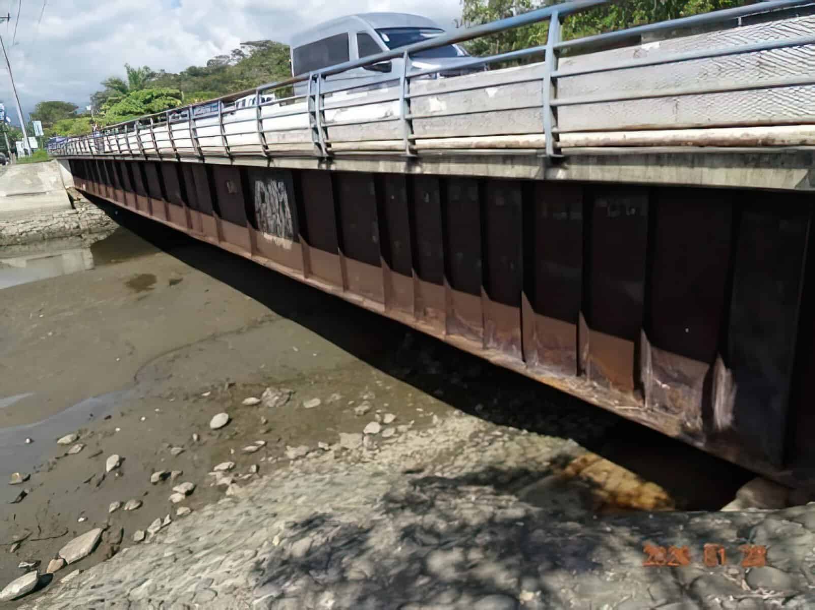 Costa Rica Quepos Bridge needs repair