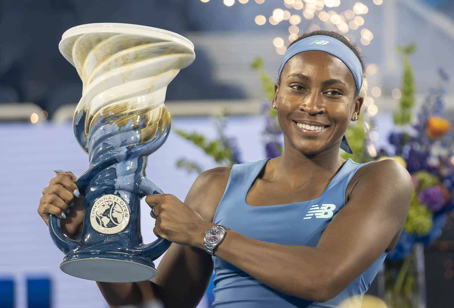 Coco Gauff holds the trophy after winning the Cincinnati Open 2026