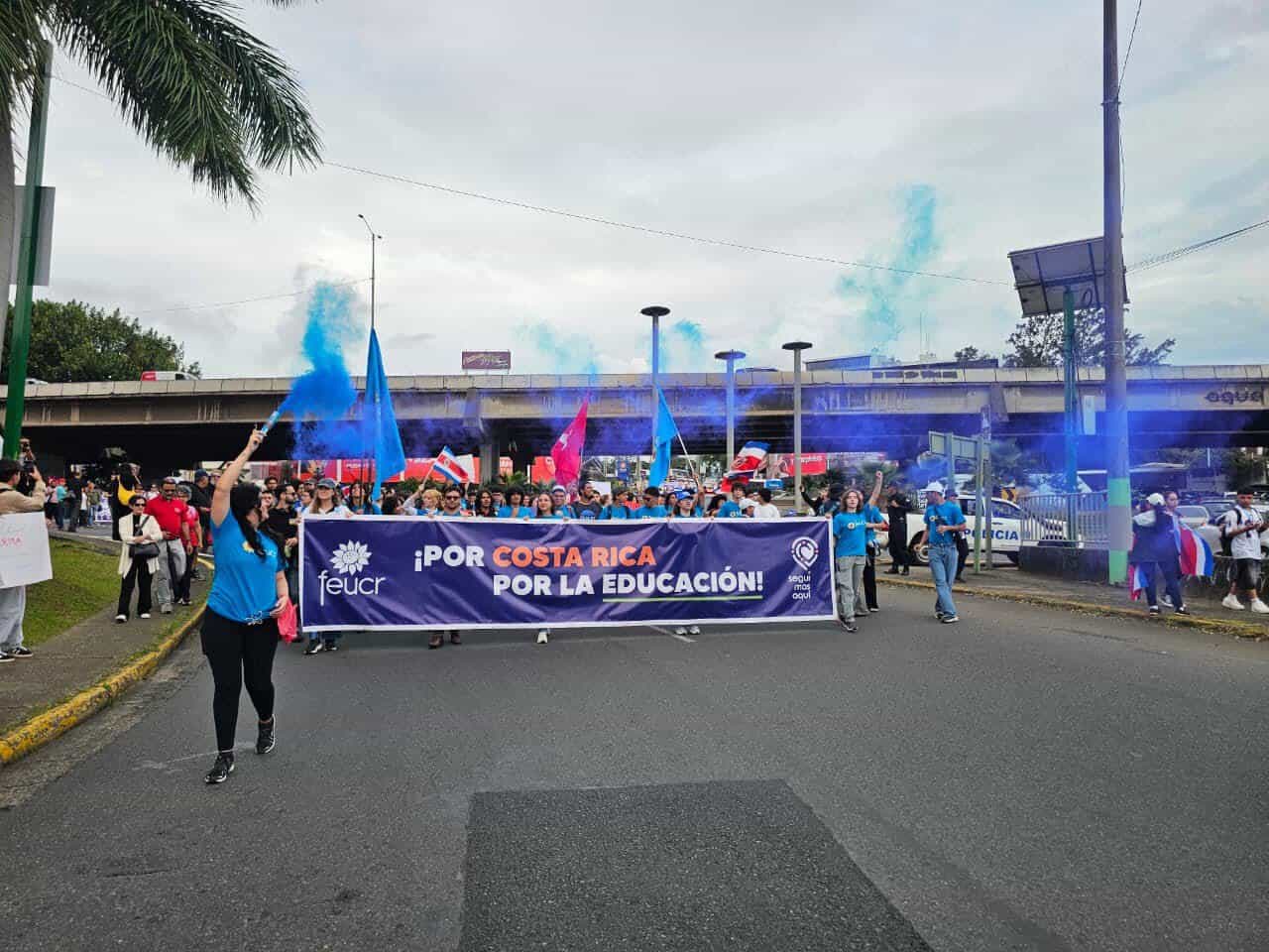 Costa Rica University Protest about Funiding