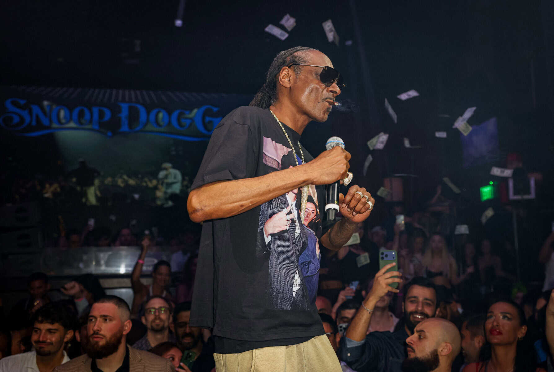 Snoop Dog in a Concert in Miami before coming to Costa Rica in December