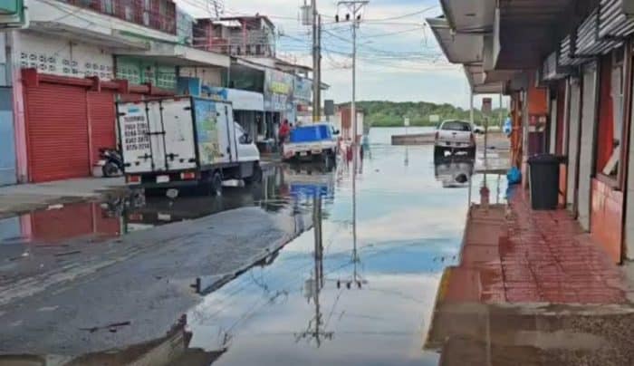 Costa Rica Weather - Flooding